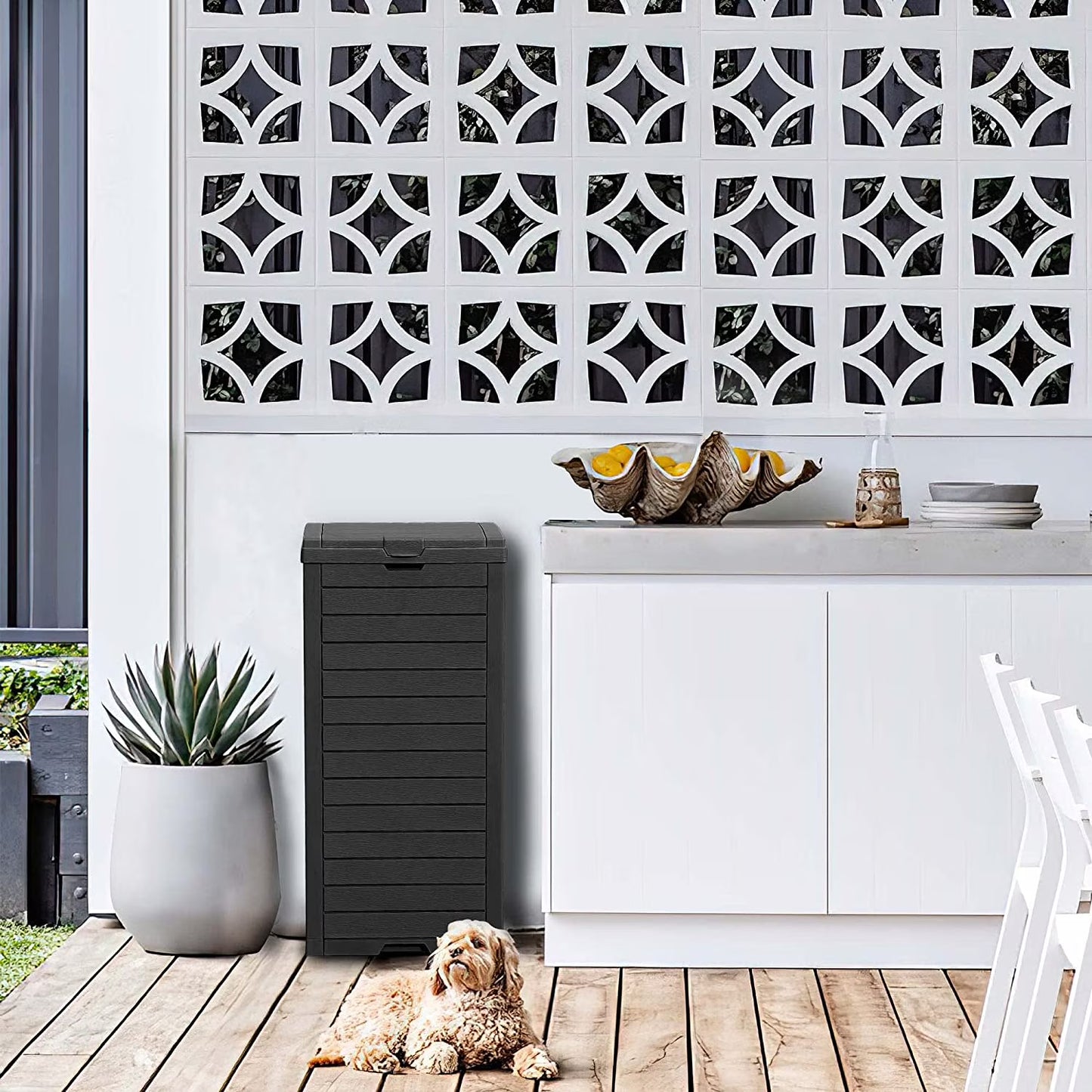 CleanGuard™ Outdoor Bin